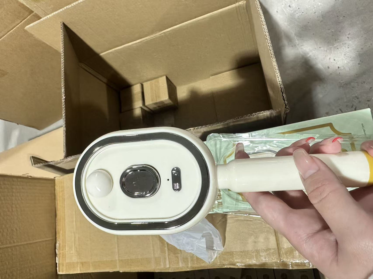 Electric Spray Airbag Massage Comb